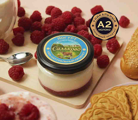 Йогурт греческий «Сальково» с малиновым вареньем